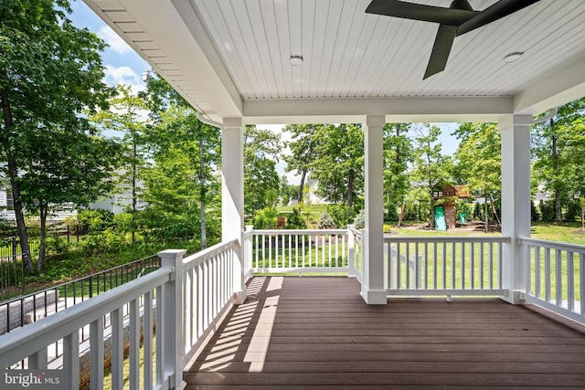 11207 Redlands Trl, Spotsylvania, VA 22551 - deck featuring a porch