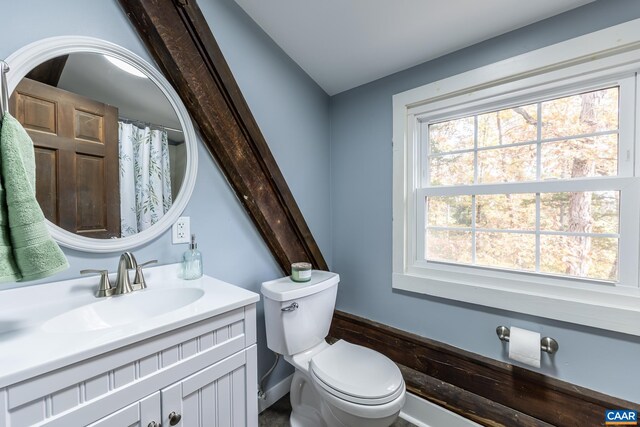 2395 Mountain Brook Dr, Charlottesville, VA 22902 - full bath featuring toilet and vanity