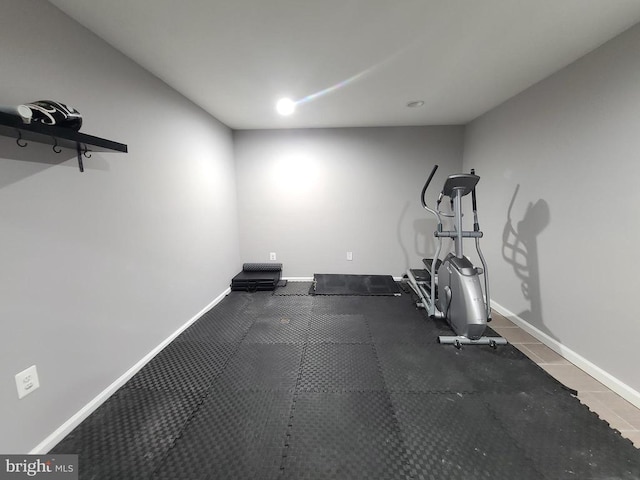 9423 Reservoir Rd, Fredericksburg, VA 22407 - exercise area with baseboards
