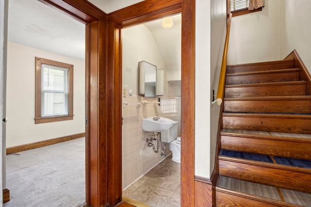 917 Chestnut Dr, Harrisonburg, VA 22801 - staircase with tile walls
