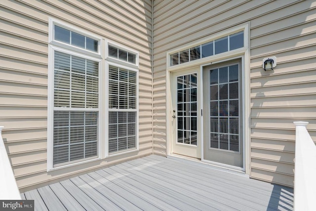 6304 Dranesville Dr W, Fredericksburg, VA 22407 - view of wooden deck