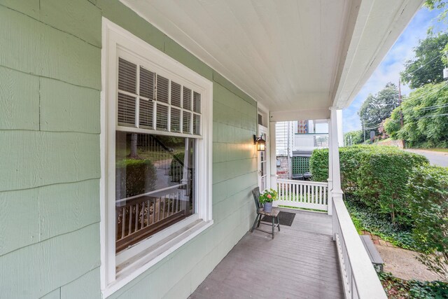 311 Lewis St, Staunton, VA 24401 - photo 7
