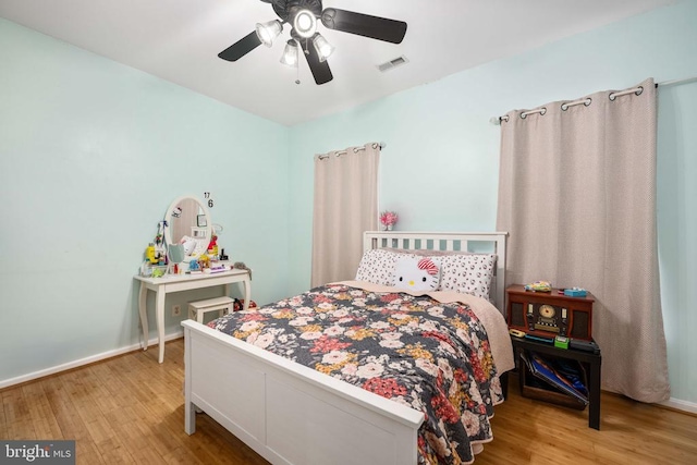 5819 Telluride Ln, Spotsylvania, VA 22553 - bedroom featuring light wood-type flooring, baseboards, and ceiling fan