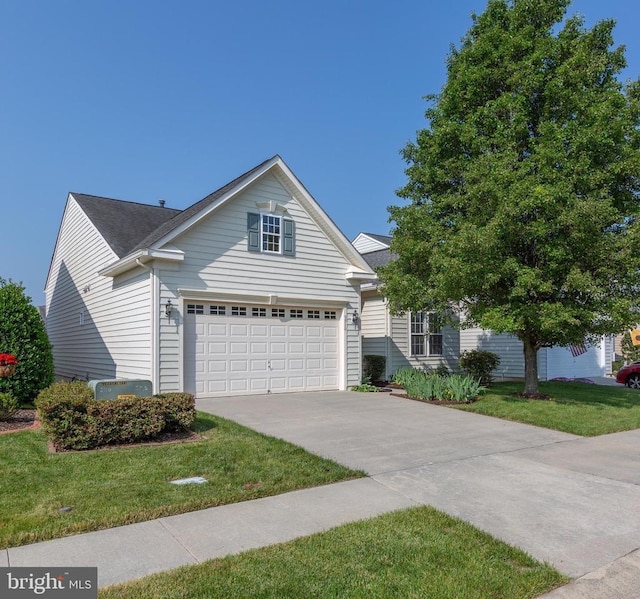 5910 Carnifex Ferry Rd W, Fredericksburg, VA 22407 - view of front facade featuring driveway, a front yard, and a garage