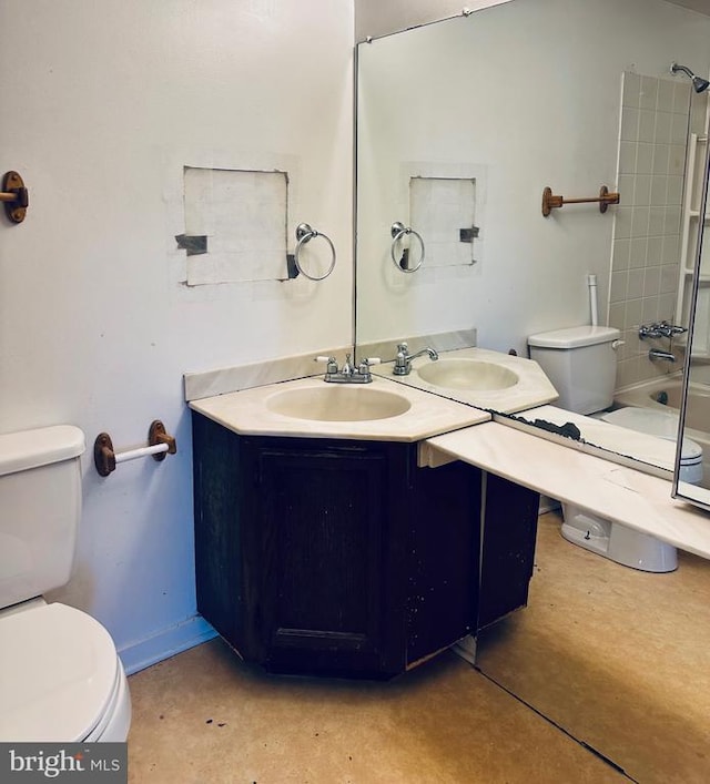 full bathroom with vanity, shower / tub combination, toilet, and baseboards