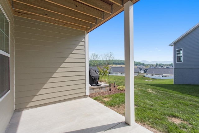 2910 Rutlege Rd Unit 175, Rockingham, VA 22801 - view of patio featuring a mountain view and a residential view