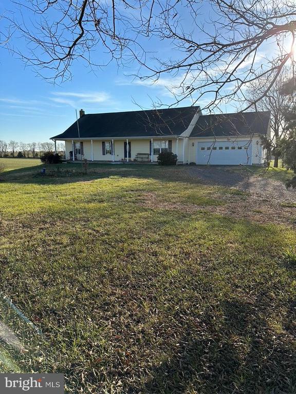 8184 Fox Groves Rd, Remington, VA 22734