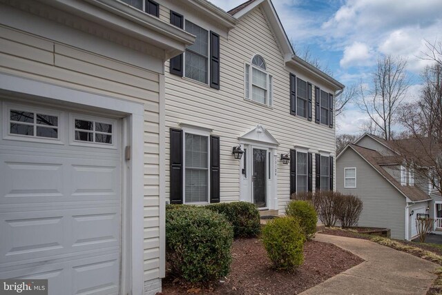 13104 Willow Point Dr, Fredericksburg, VA 22408 - view of front of house