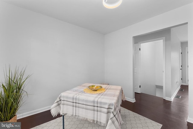 13179 Scotts Mill Rd, Culpeper, VA 22701 - bedroom with wood finished floors and baseboards