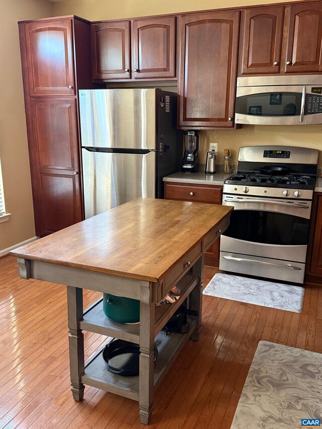 327 Rolkin Rd, Charlottesville, VA 22911 - photo 5