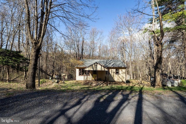 536 Circle Dr, Stanley, VA 22851 - photo 5