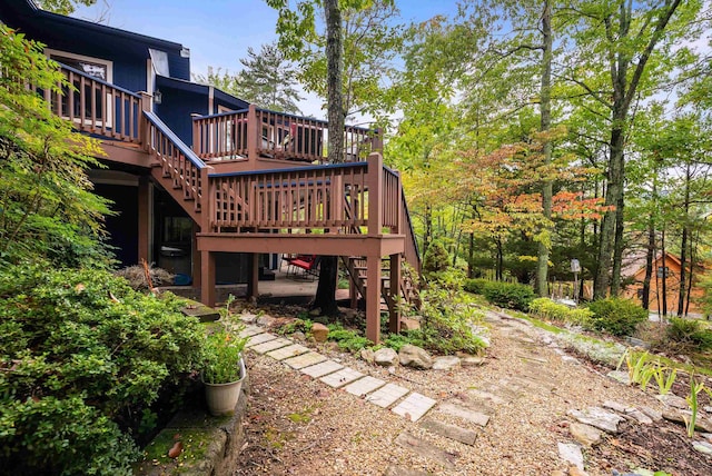 view of yard featuring a wooden deck