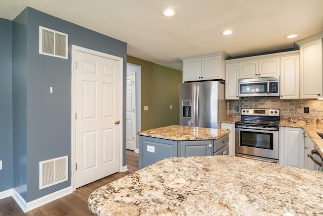 4039 Cannery Woods Dr, Bridgewater, VA 22812 - photo 15