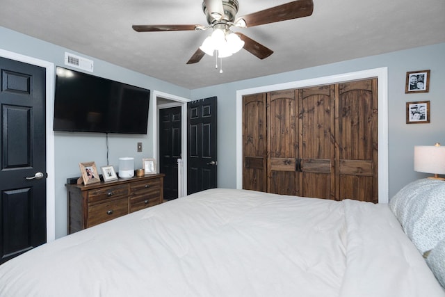 146 Harper St, Weyers Cave, VA 24486 - bedroom with a ceiling fan