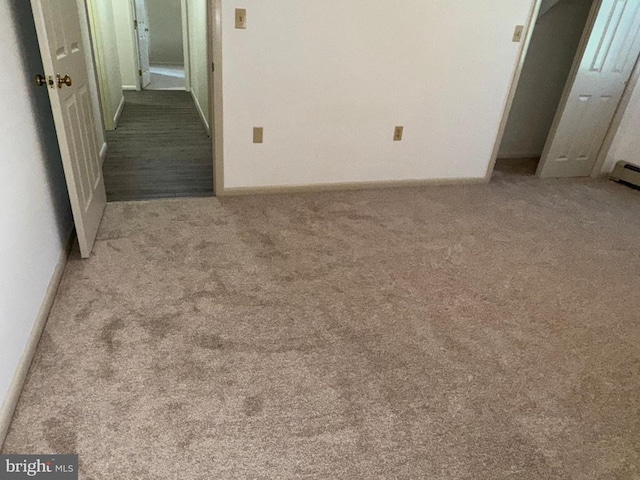 16 Park Ave, Luray, VA 22835 - carpeted empty room with baseboards