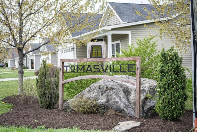 141 Tomasville Dr, Waynesboro, VA 22980 - community sign with an attached garage