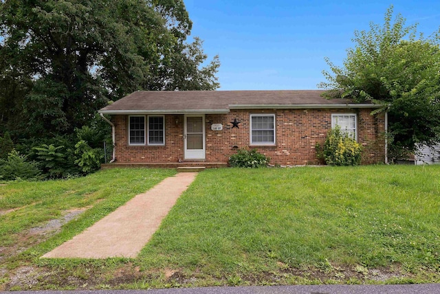 910 Carol Ave, Shenandoah, VA 22849 - photo 1