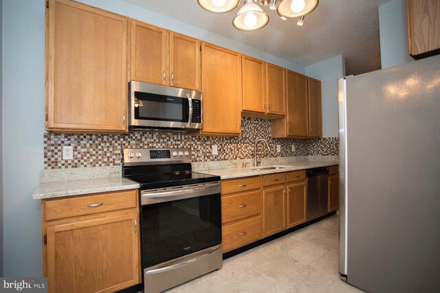 2903 Broyhill Ct, Fredericksburg, VA 22408 - photo 12