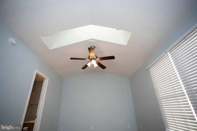 2903 Broyhill Ct, Fredericksburg, VA 22408 - photo 27