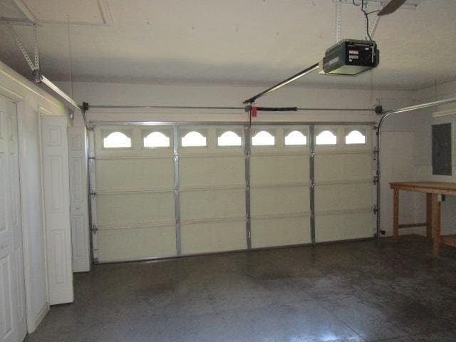 384 Hickory Grove Cir, Harrisonburg, VA 22801 - garage featuring a garage door opener