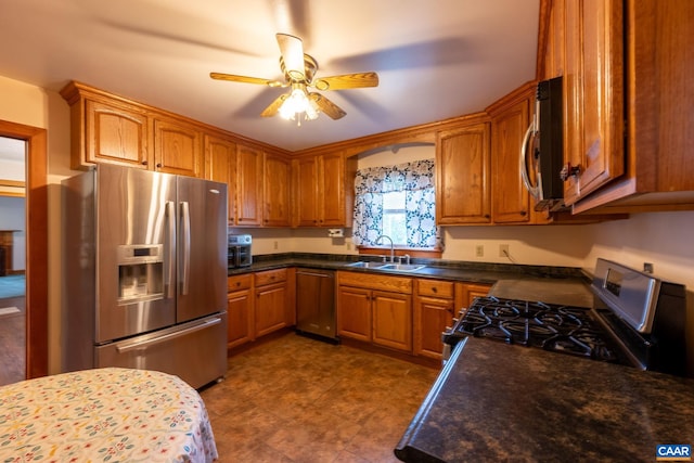 31 Wesley St, Stanardsville, VA 22973 - photo 9
