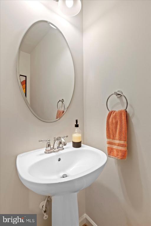 12122 Majestic Pl, Culpeper, VA 22701 - view of bathroom