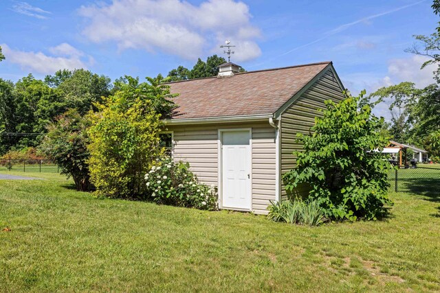 192 Sandy Ridge Rd, Waynesboro, VA 22801 - view of property exterior featuring a chimney and a shingled roof