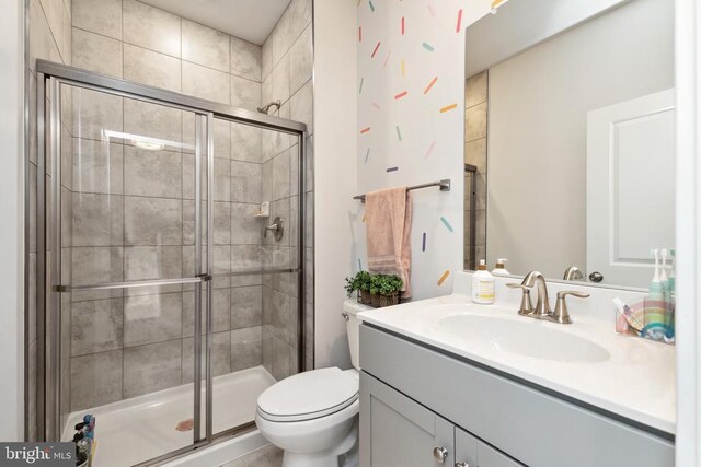 2089 Whithorn Hl, Jeffersonton, VA 22724 - bathroom with vanity, a stall shower, and toilet