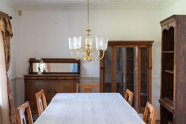 49 Bridgeport Dr, Waynesboro, VA 22980 - dining area featuring a chandelier and crown molding