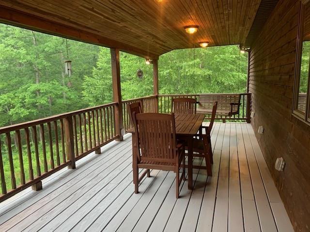 625 Hummingbird Ln, Monterey, VA 24465 - deck with outdoor dining area