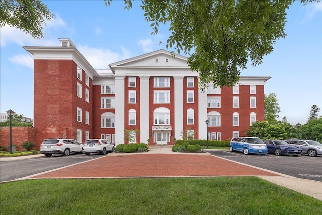 100 Village Dr Unit 201, Staunton, VA 24401 - photo 1