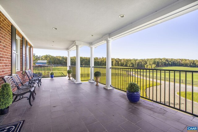 2055 Thomas Jefferson Pkwy, Charlottesville, VA 22902 - view of patio / terrace