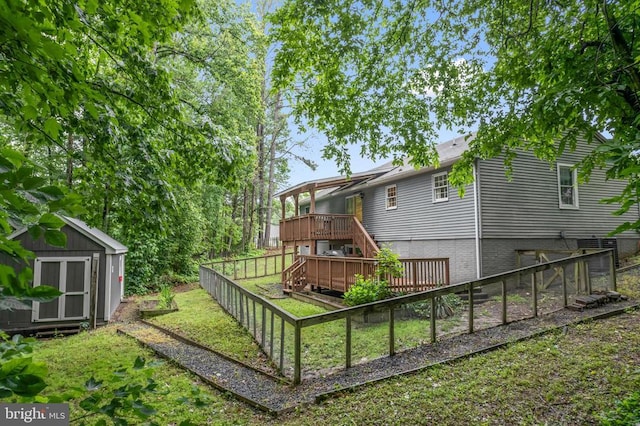 11600 Saddleback Dr, Fredericksburg, VA 22407 - rear view of property with a wooden deck