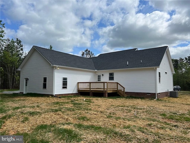310 Hunt Hvn, Mineral, VA 23117 - rear view of house featuring a deck, a lawn, a shingled roof, and central air condition unit