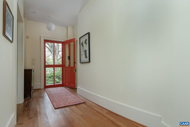 1112 Park St, Charlottesville, VA 22901 - foyer entrance with wood finished floors and baseboards