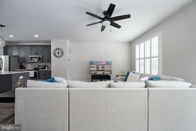 4114 Bolton Ct, Fredericksburg, VA 22408 - living area featuring a ceiling fan, recessed lighting, and wood finished floors