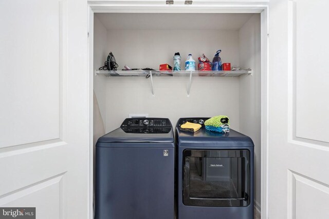 4114 Bolton Ct, Fredericksburg, VA 22408 - laundry room with separate washer and dryer