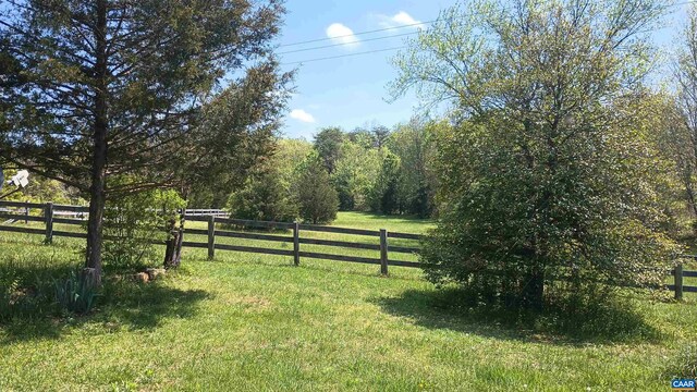983 Williamstown Rd, Shipman, VA 22971 - view of yard
