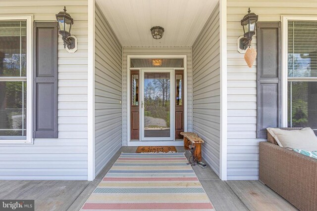 5761 Agecroft Rd, Spotsylvania, VA 22551 - view of exterior entry featuring a porch