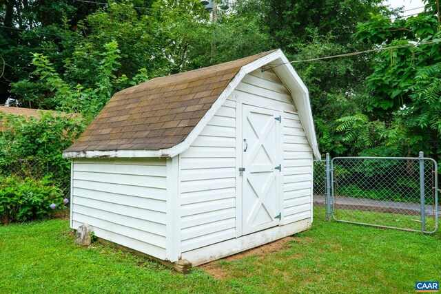 132 Charlotte Ave S, Waynesboro, VA 22980 - photo 5