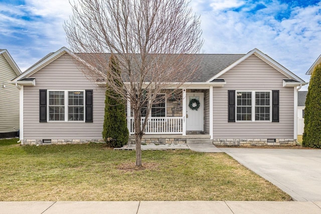 single story home featuring covered porch, roof with shingles, a front lawn, and crawl space