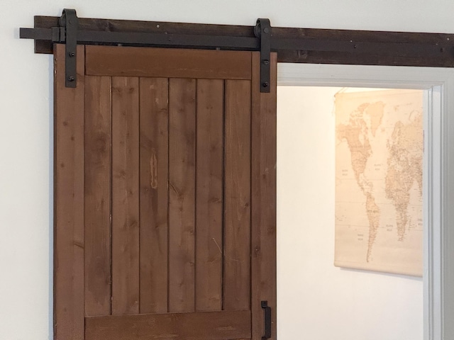 interior details with a barn door