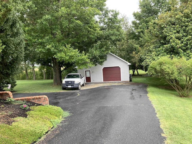 view of detached garage