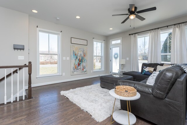living area featuring dark wood-style floors, recessed lighting, a ceiling fan, and baseboards