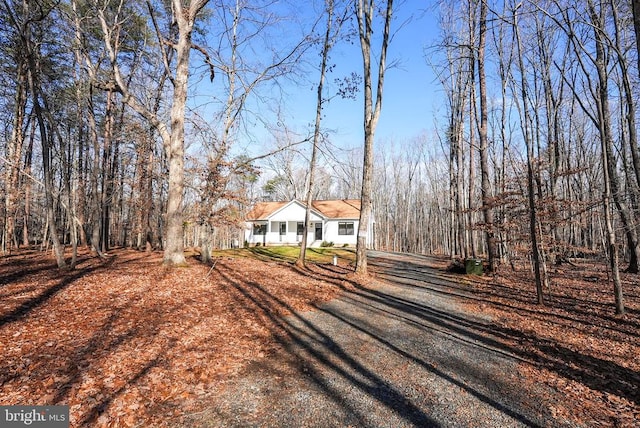 view of front of house featuring driveway