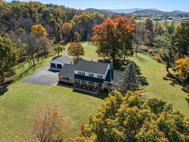 bird's eye view featuring a mountain view