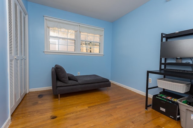 living area with light wood-type flooring