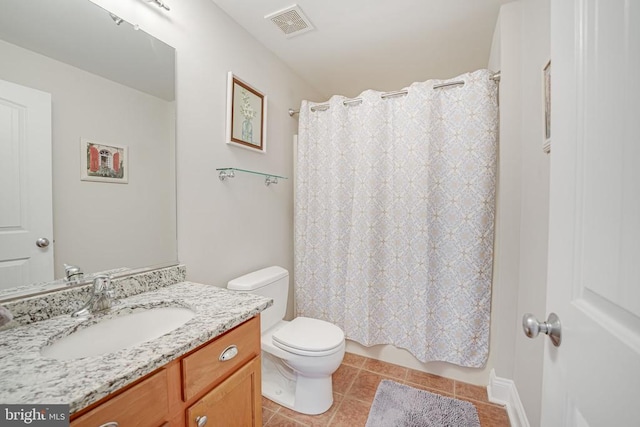 full bath with visible vents, toilet, shower / tub combo with curtain, tile patterned flooring, and vanity