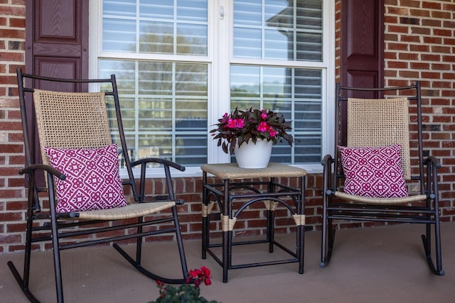 view of patio featuring covered porch