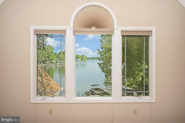 room details featuring a water view